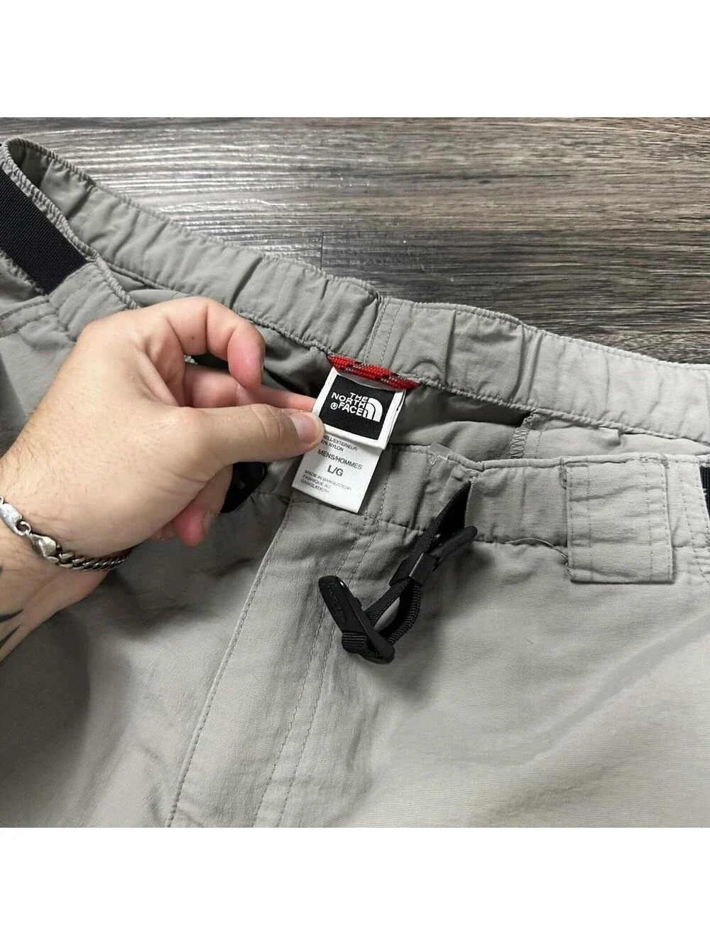Vintage Gorpcore the north face hiking utility grey tan shorts 34x10